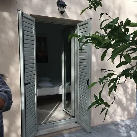 Ino - Studio Just 50m To The Beach Ferienhaus *